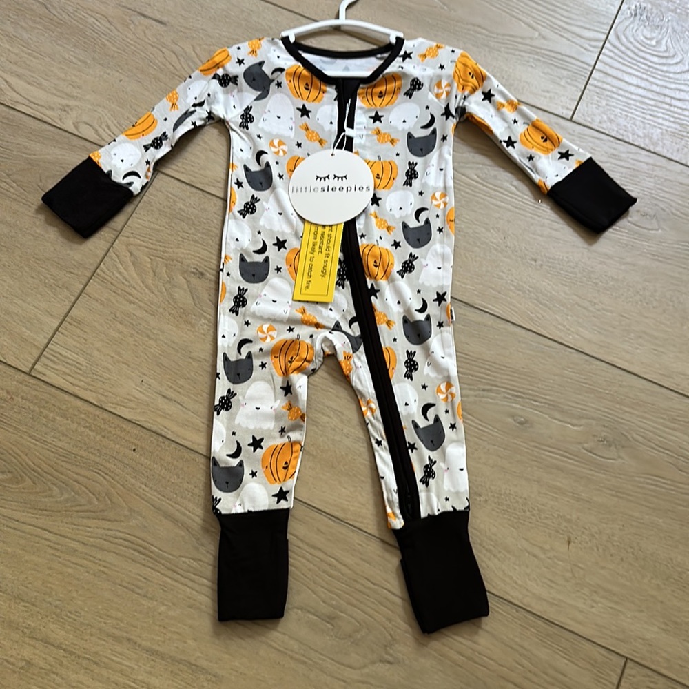 NWT Little Sleepies Boo Crew Zippy Size 0-3 months - Picture 2 of 3